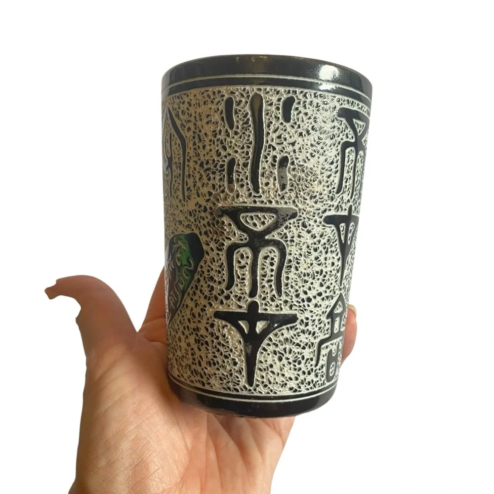 Vintage Midcentury Black and White Artistic Vase Japan Sgrafitto
